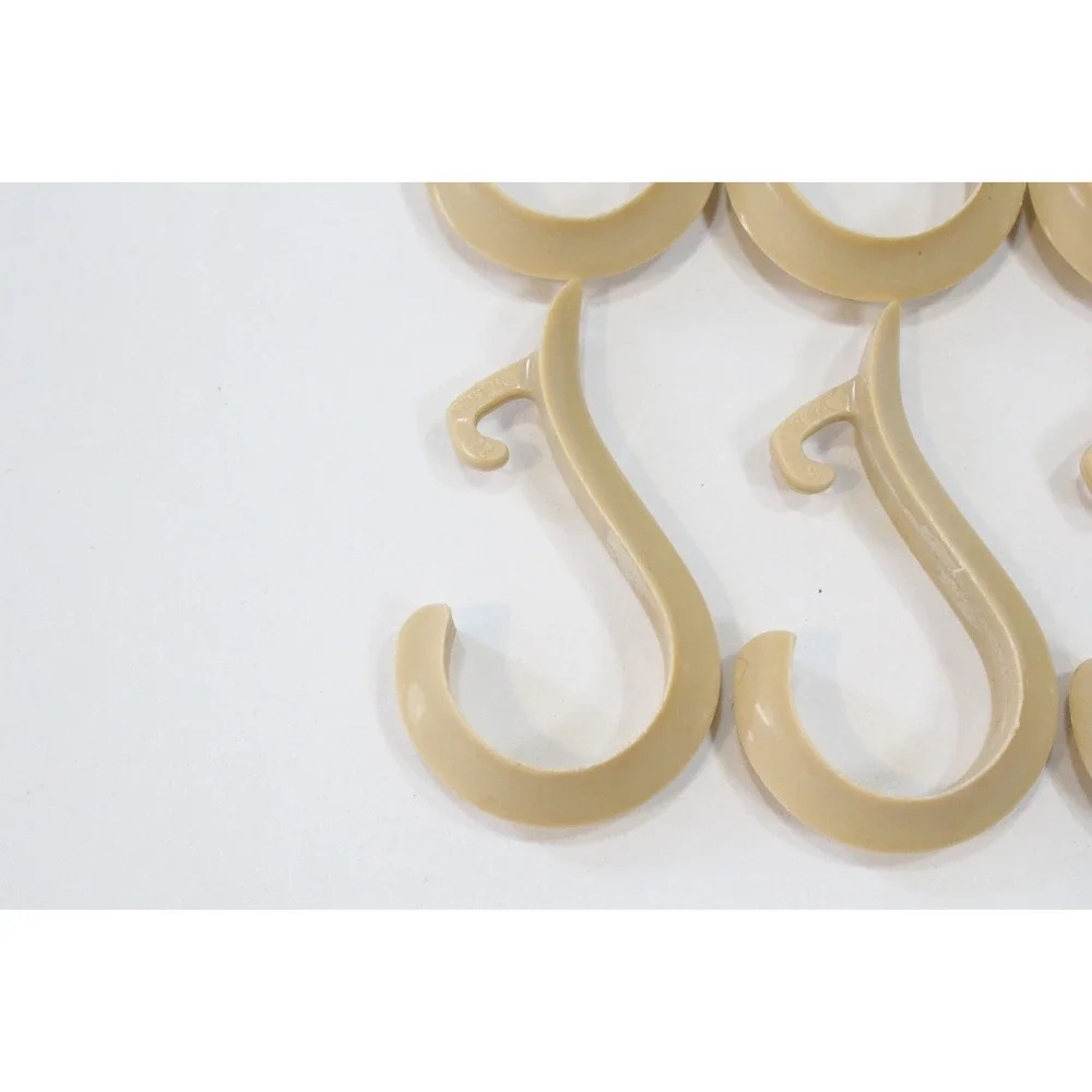 Vintage Plastic Shower‎ Hooks Set of 12 Beige Hanging Traditional Hooks